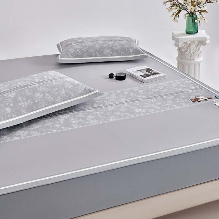 91家纺网 家纺一手货源 找家纺 小牛席业 2026春夏新款轻奢半定位凉感冰丝席凉席席子系列床笠款 轻奢半定位-灰色 床笠款