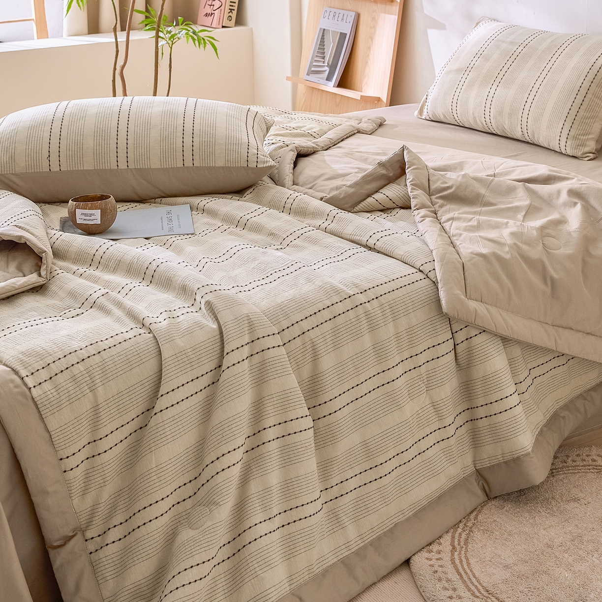 91家纺网 家纺一手货源 找家纺 吾诺家居 2026春夏新款全棉大提花棉花夏被夏凉被空调被-星空系列 星空-卡其