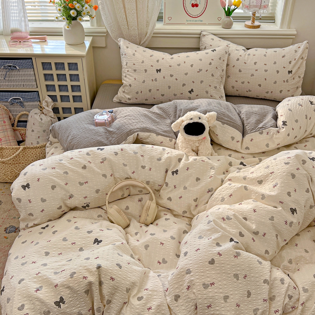 91家纺网 家纺一手货源 找家纺 暖伊家居 2026新款糖果小布袋泡芙纱四件套 简约巴恩