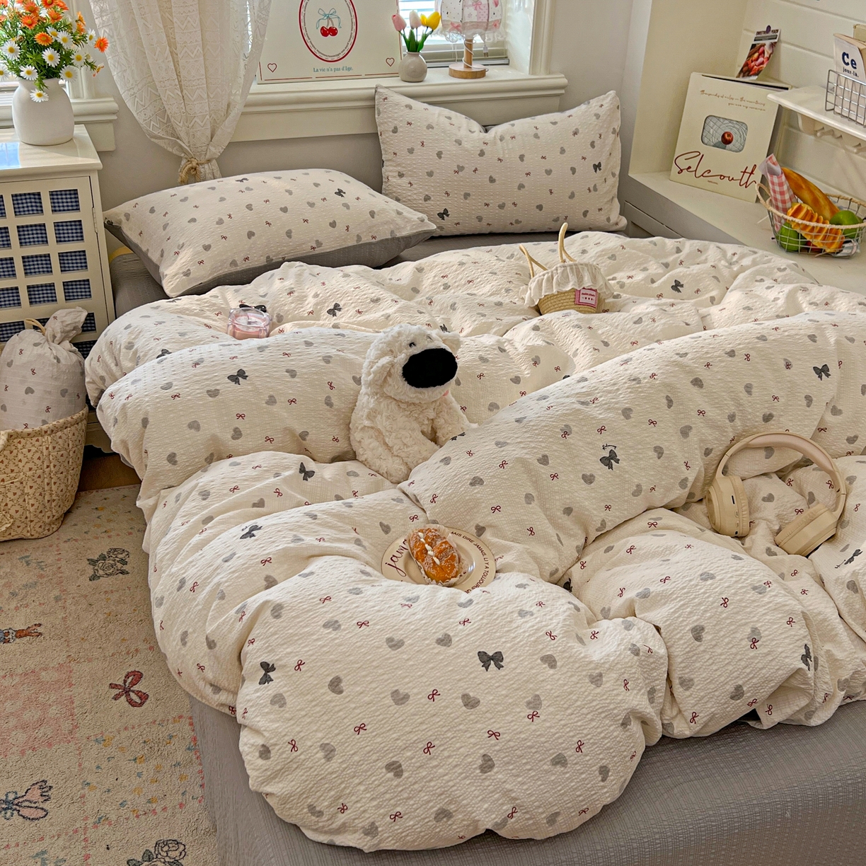 91家纺网 家纺一手货源 找家纺 暖伊家居 2026新款糖果小布袋泡芙纱四件套 简约巴恩