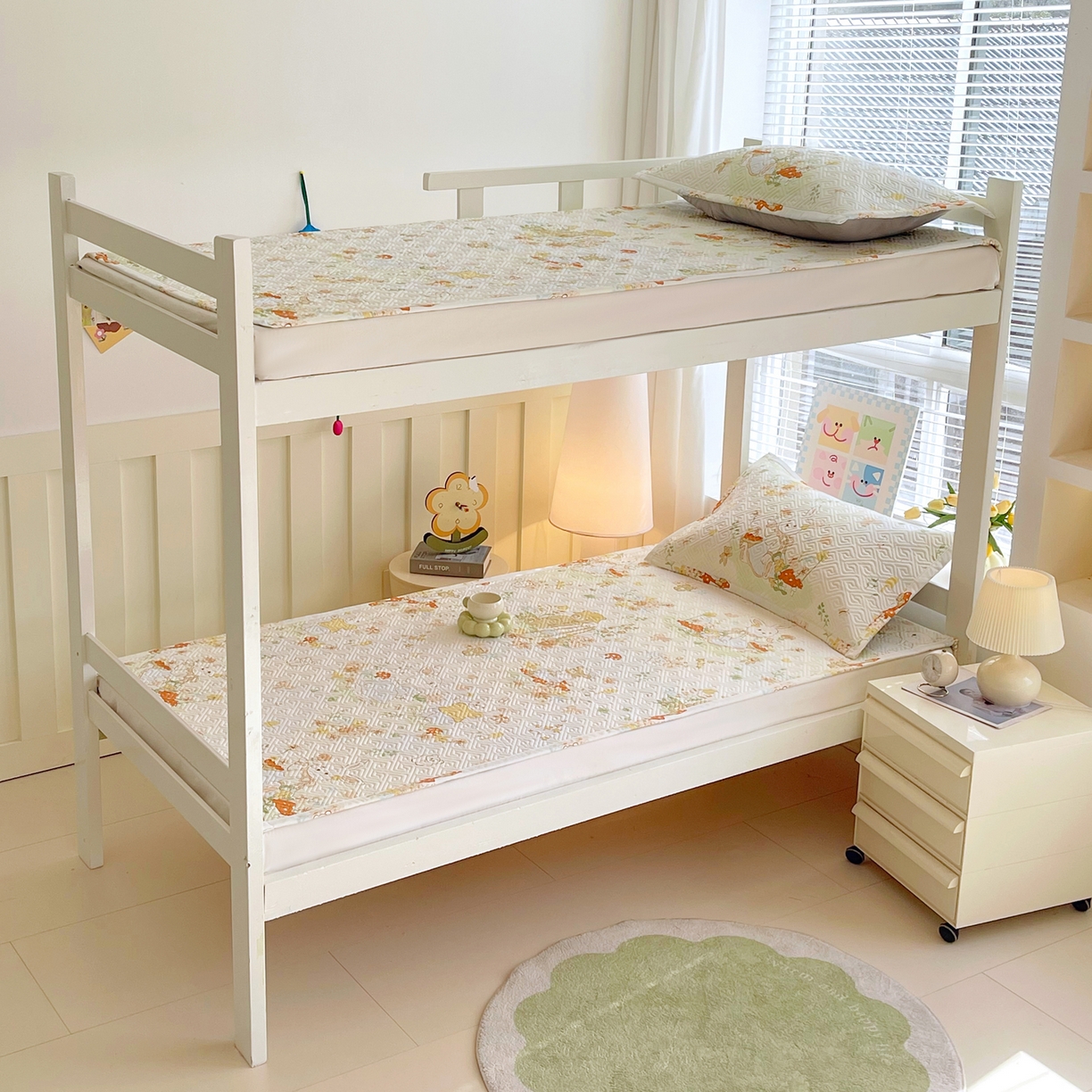 91家纺网 家纺一手货源 找家纺 （总）金鑫汇家纺 2026春夏新款学生床新花型老粗布床盖夹棉软凉席席子可以机洗