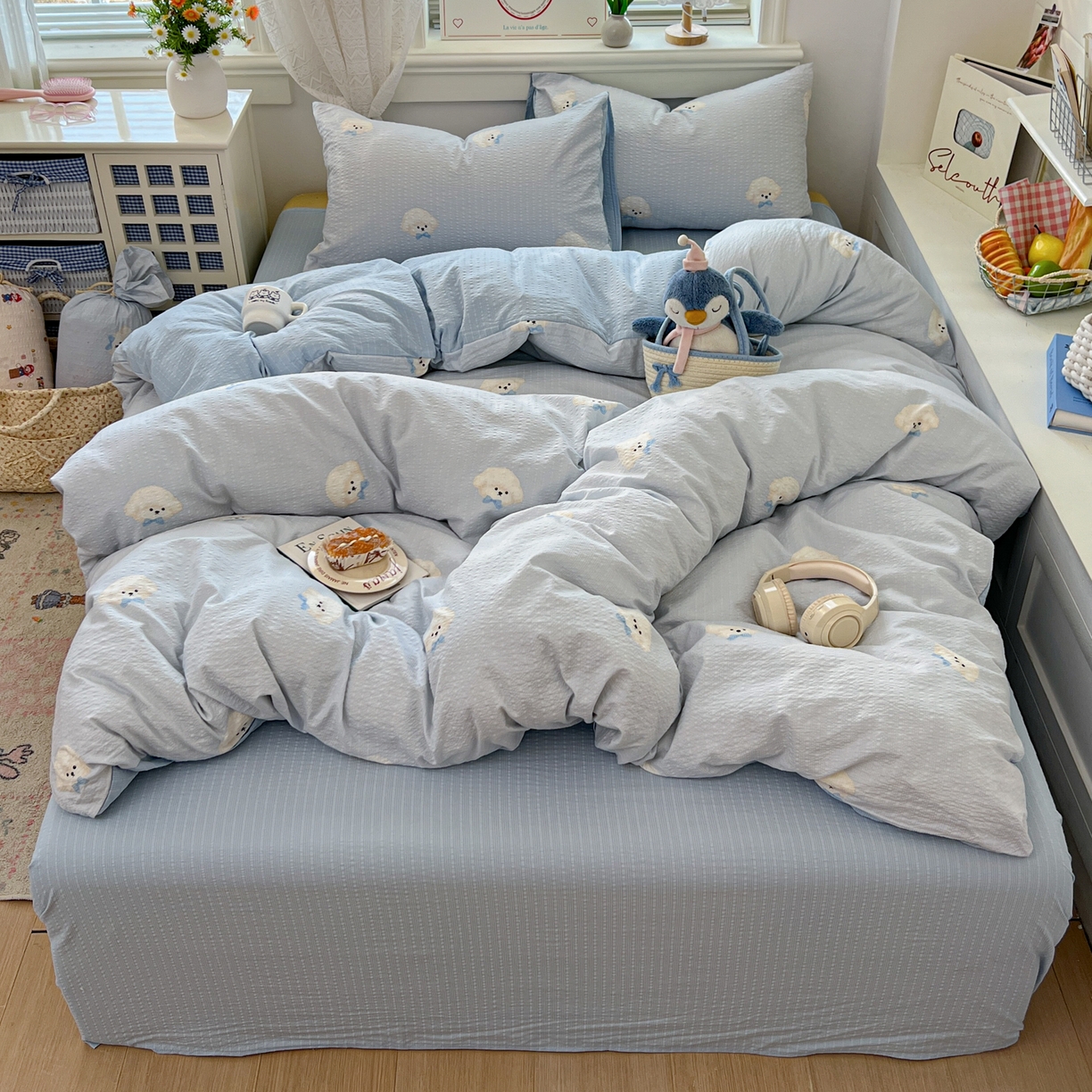 91家纺网 家纺一手货源 找家纺 暖伊家居 2026新款糖果小布袋泡芙纱四件套 棉花糖小狗