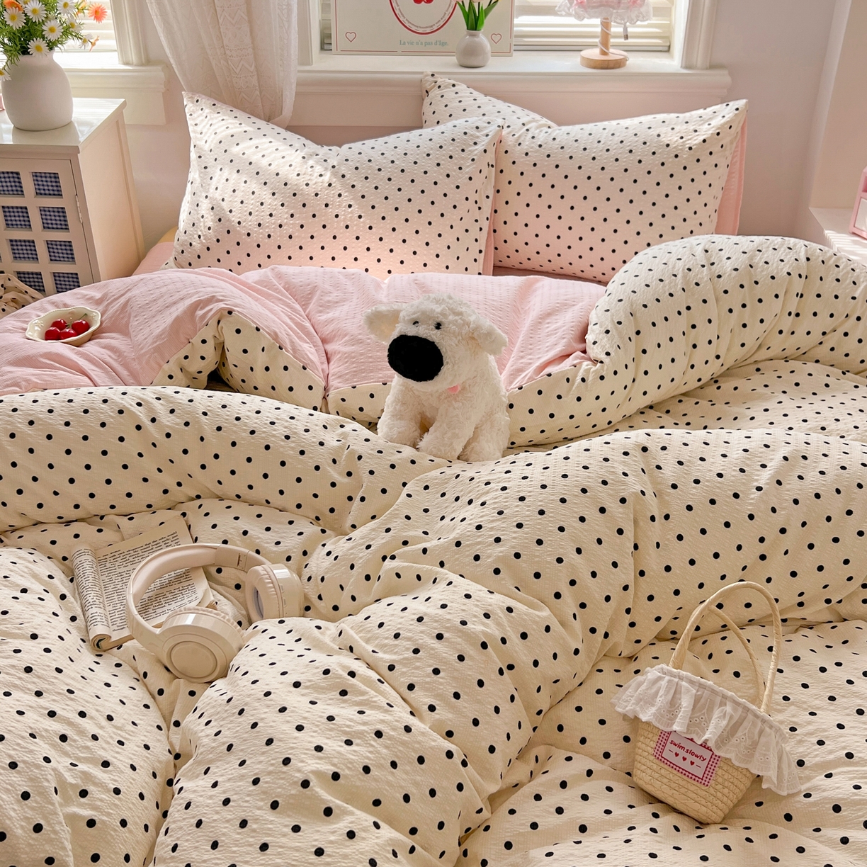 91家纺网 家纺一手货源 找家纺 暖伊家居 2026新款糖果小布袋泡芙纱四件套 奶油波点