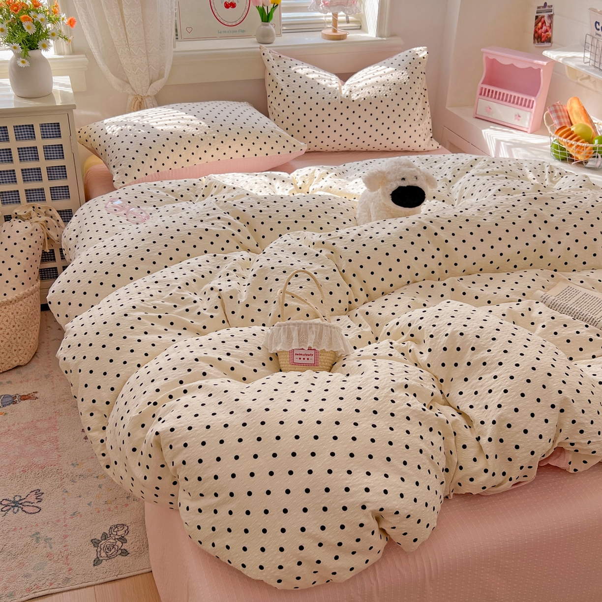 91家纺网 家纺一手货源 找家纺 暖伊家居 2026新款糖果小布袋泡芙纱四件套 奶油波点