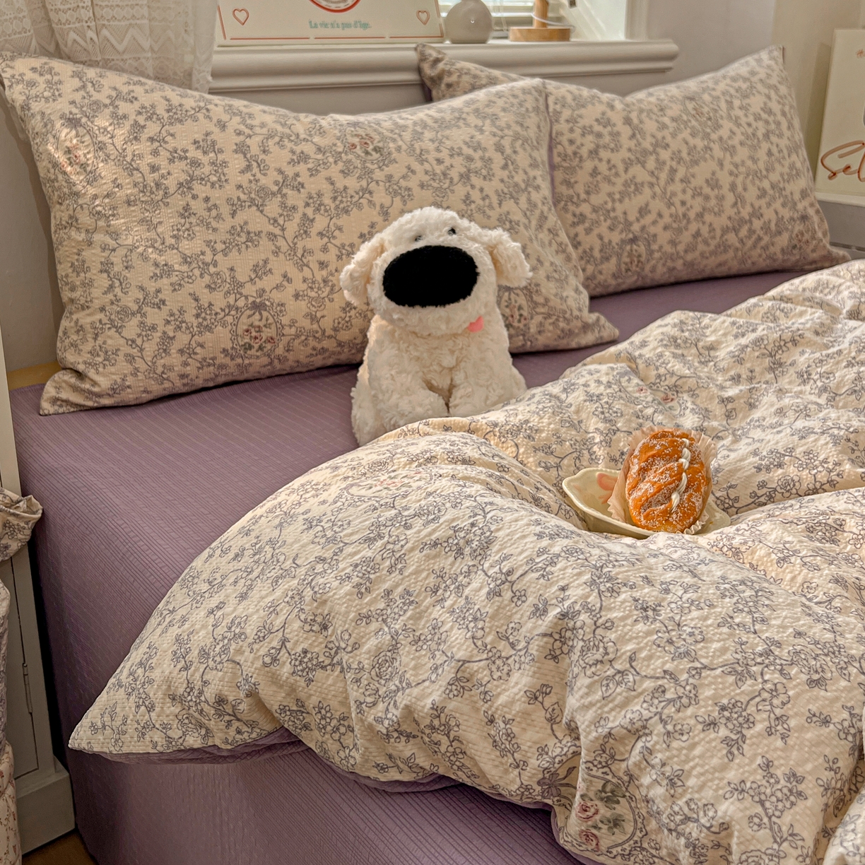 91家纺网 家纺一手货源 找家纺 暖伊家居 2026新款糖果小布袋泡芙纱四件套 南法秘境