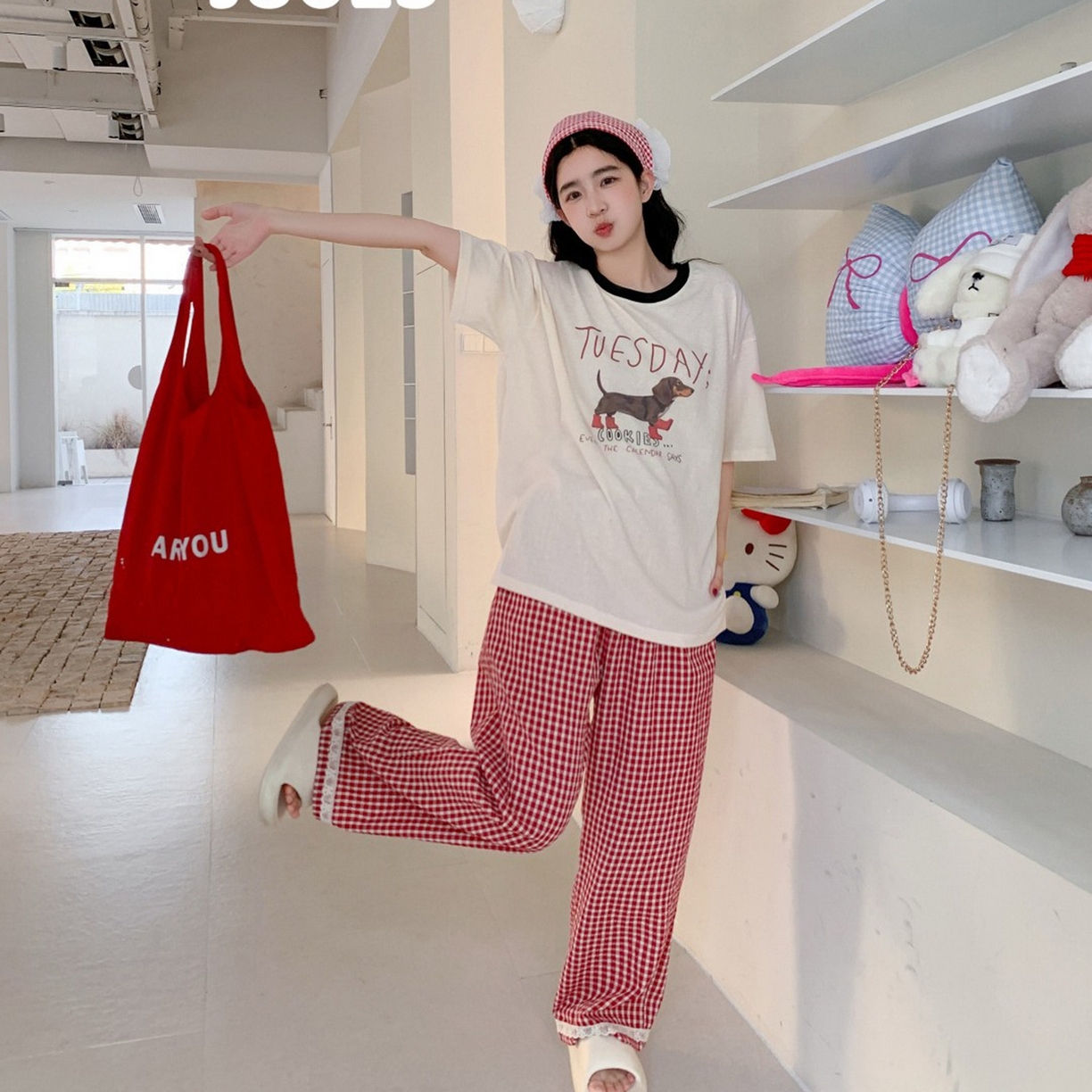 91家纺网 家纺一手货源 找家纺 妍景家居生活馆 2026新款悦动旋律套装 红色