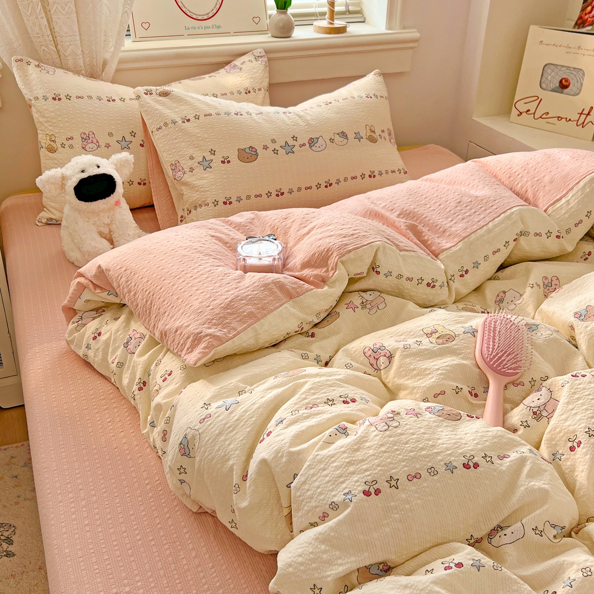 91家纺网 家纺一手货源 找家纺 暖伊家居 2026新款糖果小布袋泡芙纱四件套 少女KT