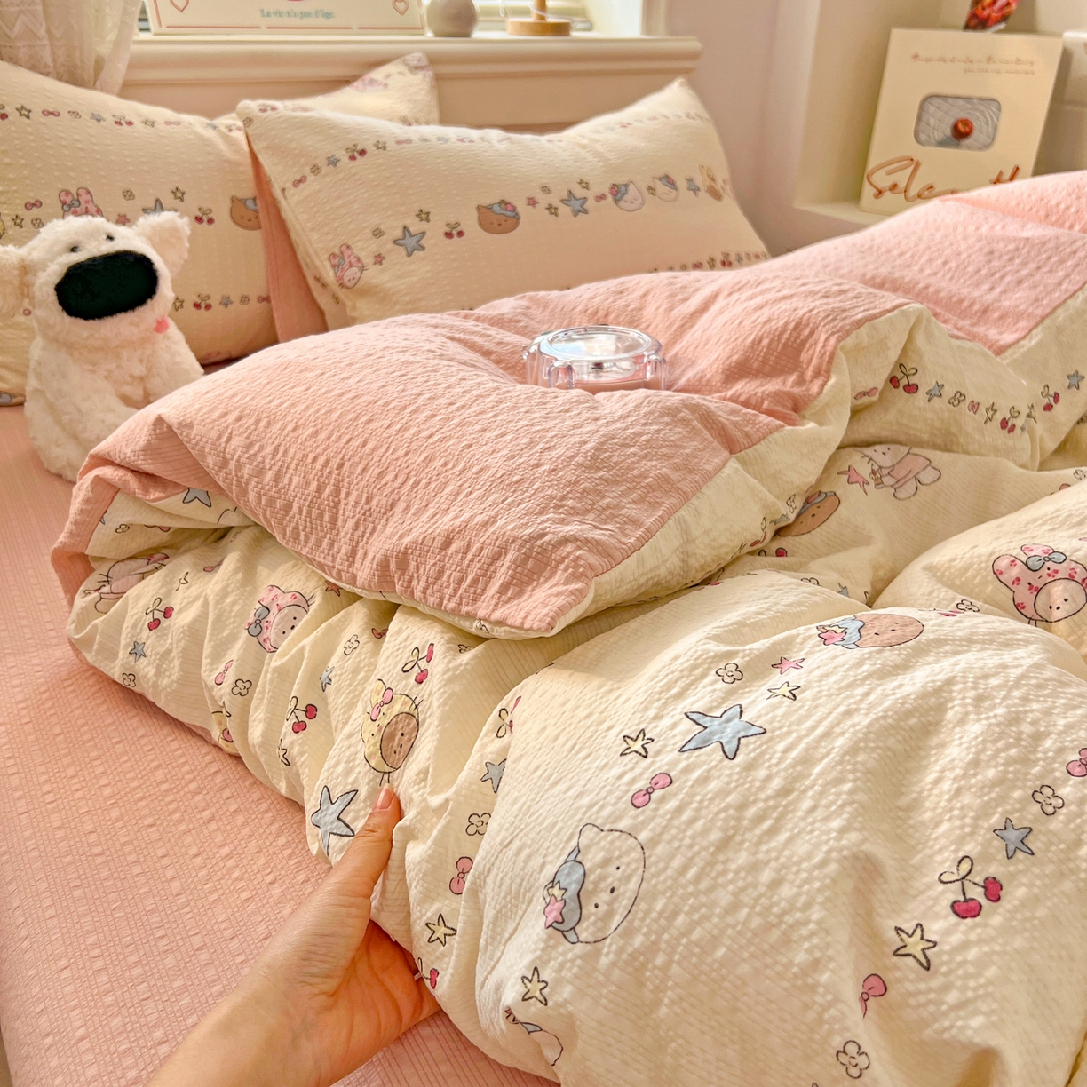 91家纺网 家纺一手货源 找家纺 暖伊家居 2026新款糖果小布袋泡芙纱四件套 少女KT