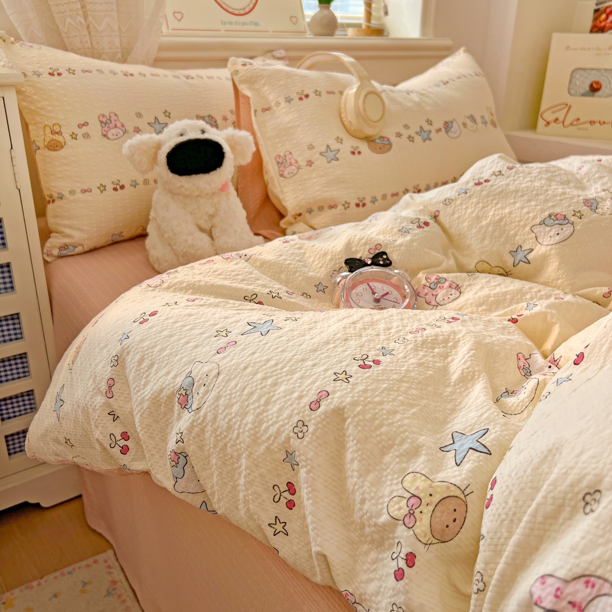 91家纺网 家纺一手货源 找家纺 暖伊家居 2026新款糖果小布袋泡芙纱四件套 少女KT