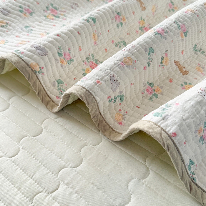 91家纺网 家纺一手货源 找家纺 淑女公社家纺 2026春夏新款高温砂洗床盖款纯棉四件套床盖被套单品单件 花枝兔