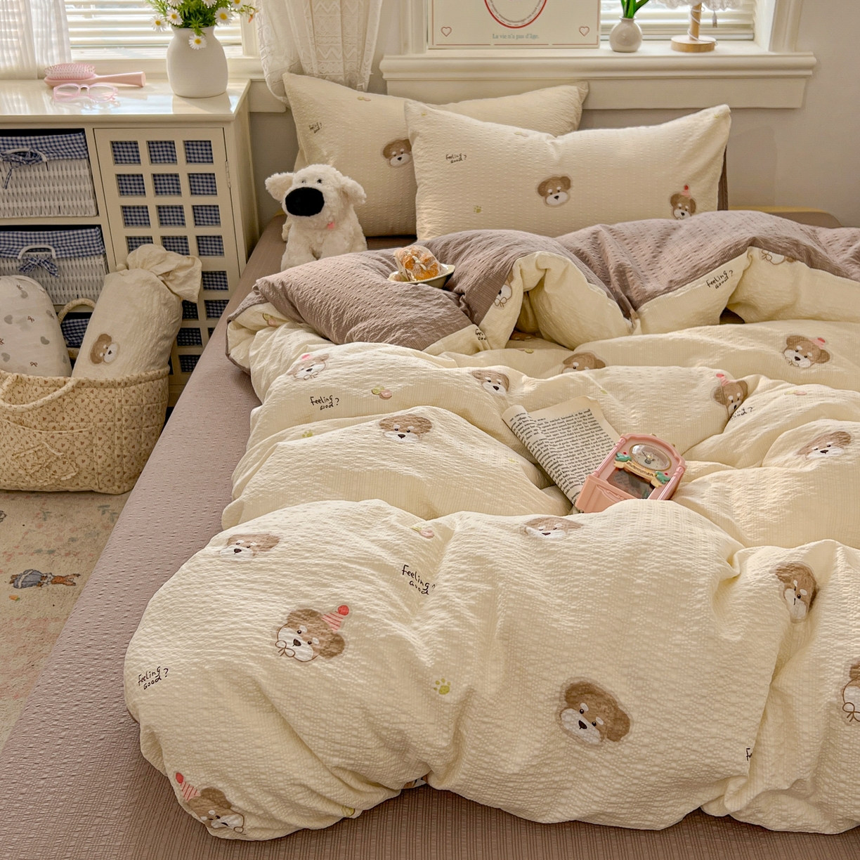 91家纺网 家纺一手货源 找家纺 暖伊家居 2026新款糖果小布袋泡芙纱四件套 生日小狗