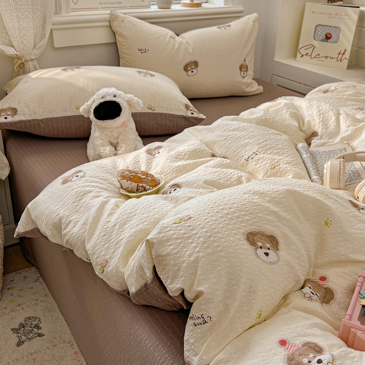 91家纺网 家纺一手货源 找家纺 暖伊家居 2026新款糖果小布袋泡芙纱四件套 生日小狗