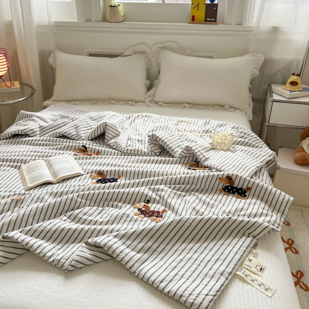 91家纺网 家纺一手货源 找家纺 一加一 2026新款全棉色织水洗棉毛巾绣大豆夏被夏凉被空调被-腊肠狗 腊肠狗-灰条