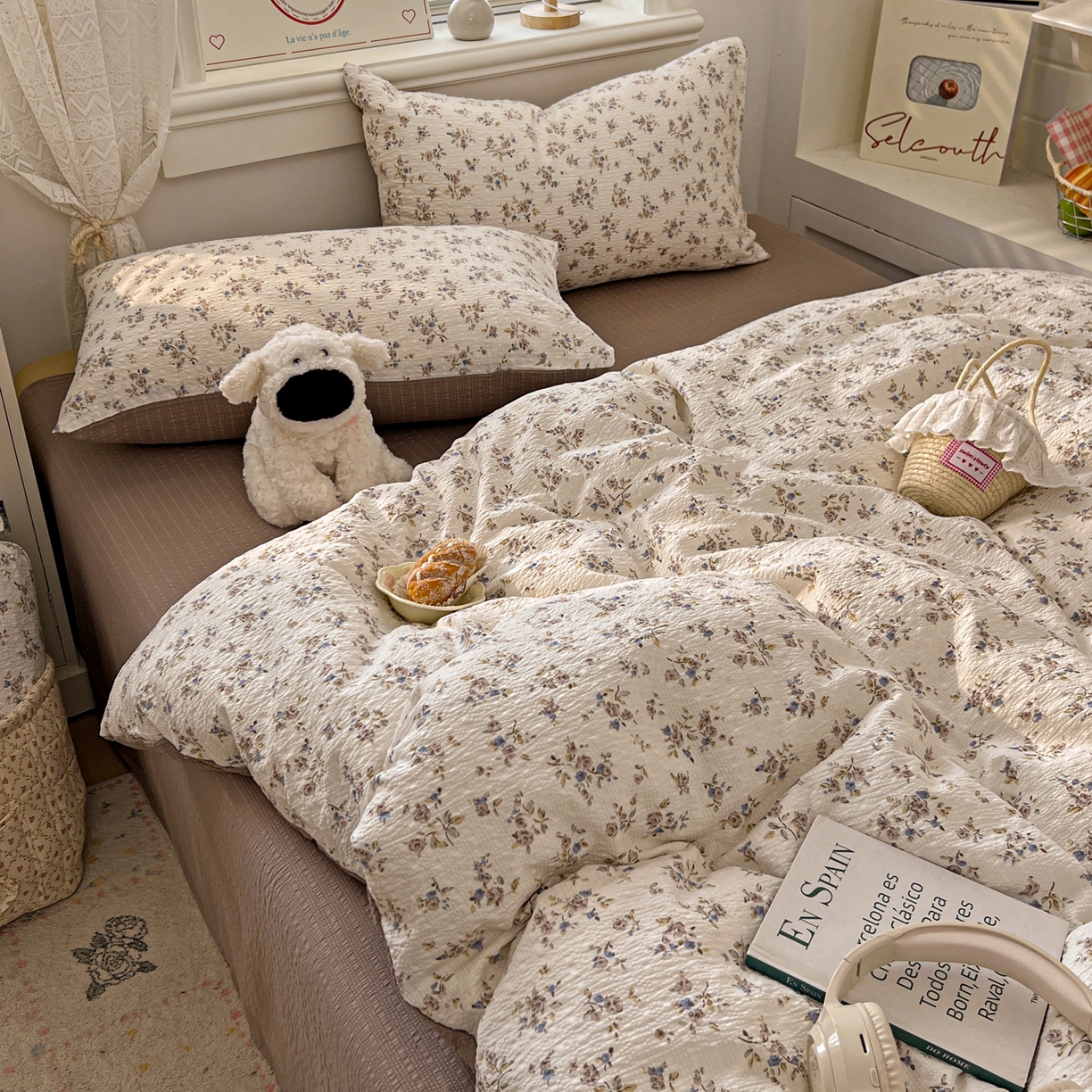 91家纺网 家纺一手货源 找家纺 暖伊家居 2026新款糖果小布袋泡芙纱四件套 松木枫林