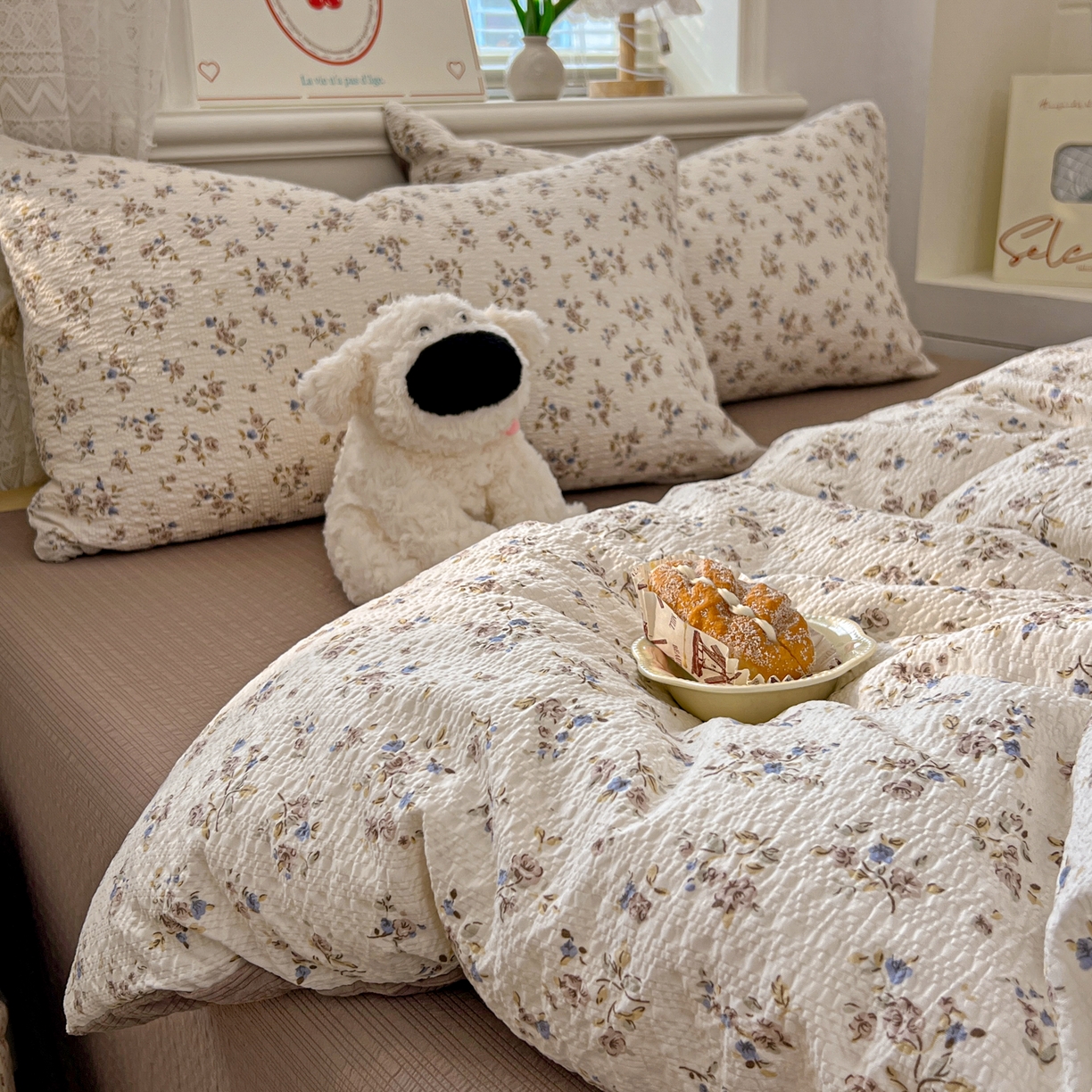 91家纺网 家纺一手货源 找家纺 暖伊家居 2026新款糖果小布袋泡芙纱四件套 松木枫林