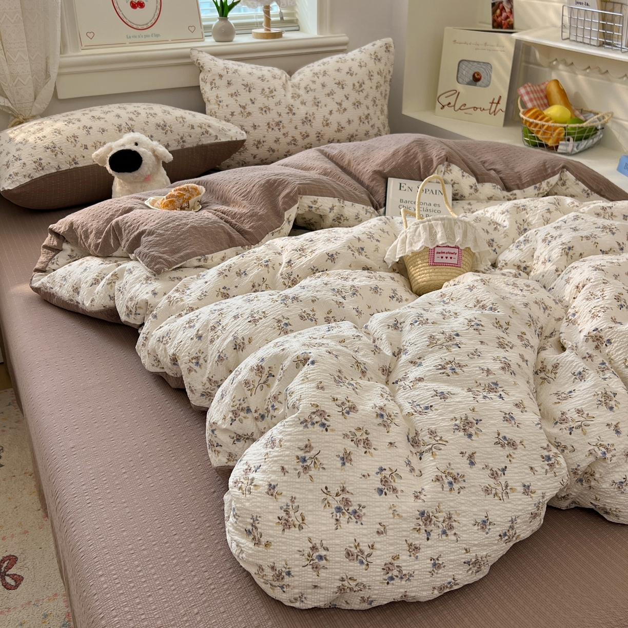 91家纺网 家纺一手货源 找家纺 暖伊家居 2026新款糖果小布袋泡芙纱四件套 松木枫林