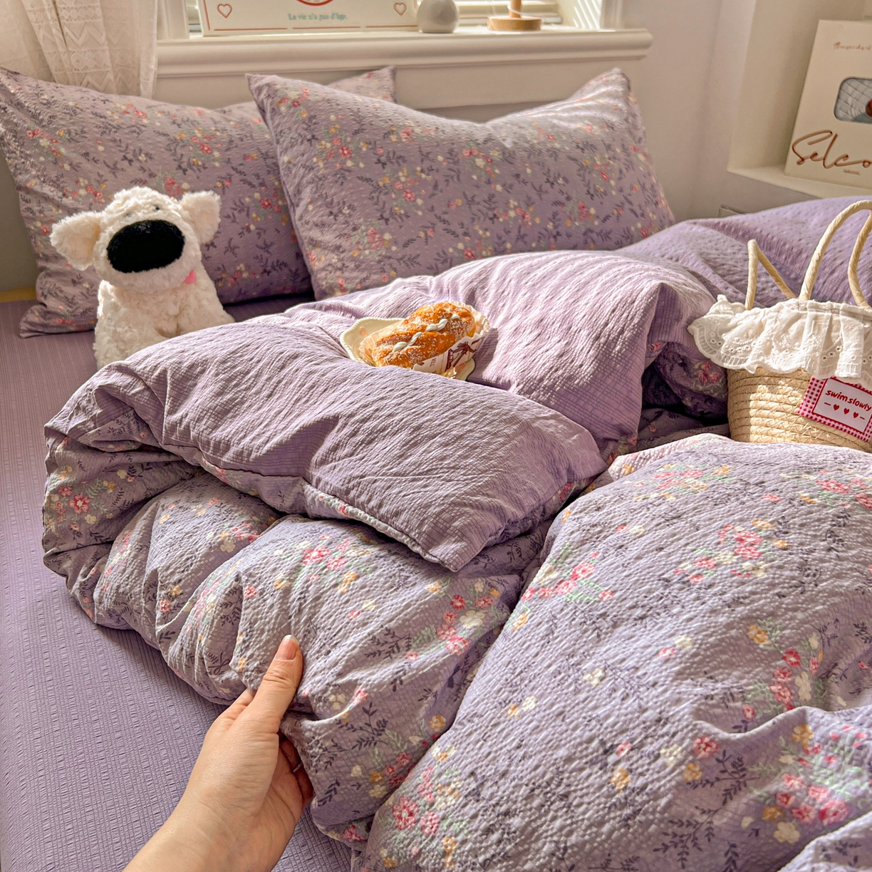 91家纺网 家纺一手货源 找家纺 暖伊家居 2026新款糖果小布袋泡芙纱四件套 薰衣紫花