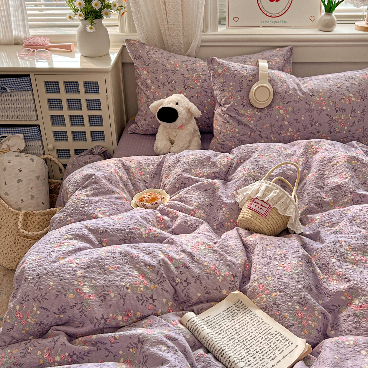 91家纺网 家纺一手货源 找家纺 暖伊家居 2026新款糖果小布袋泡芙纱四件套 薰衣紫花