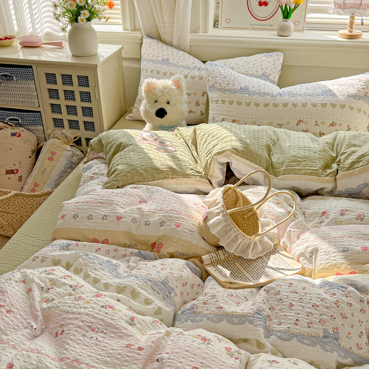 91家纺网 家纺一手货源 找家纺 暖伊家居 2026新款糖果小布袋泡芙纱四件套 栀夏来信