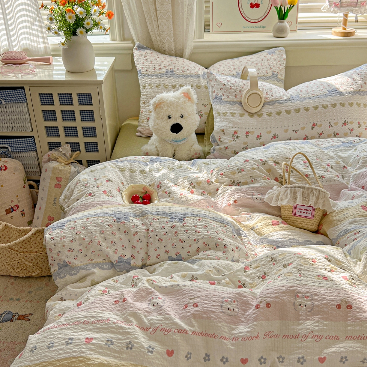 91家纺网 家纺一手货源 找家纺 暖伊家居 2026新款糖果小布袋泡芙纱四件套 栀夏来信