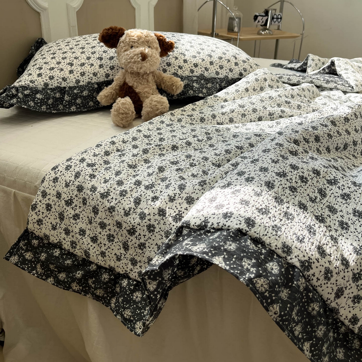 91家纺网 家纺一手货源 找家纺 一加一 2026新款复古碎花双层纱大豆夏被夏凉被空调被-纱边花眠 花团锦簇