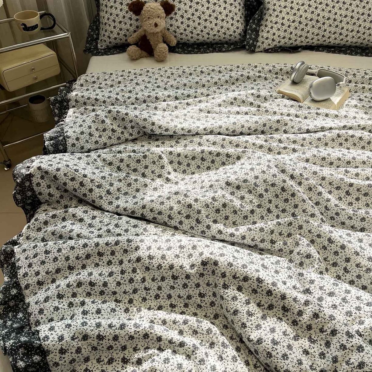 91家纺网 家纺一手货源 找家纺 一加一 2026新款复古碎花双层纱大豆夏被夏凉被空调被-纱边花眠 花团锦簇