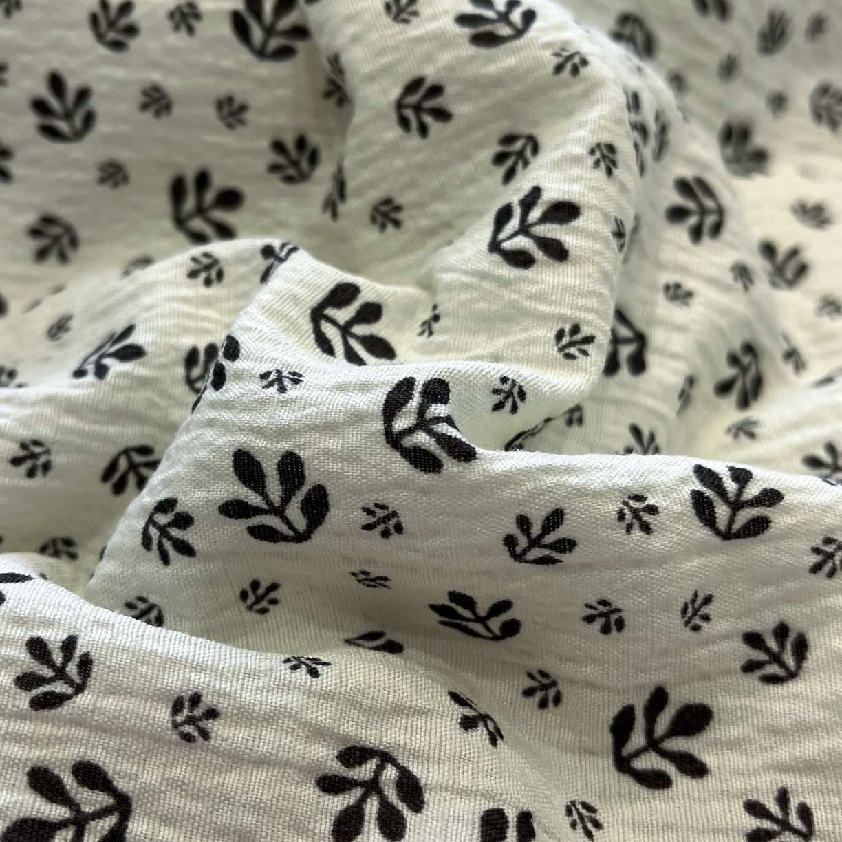 91家纺网 家纺一手货源 找家纺 一加一 2026新款复古碎花双层纱大豆夏被夏凉被空调被-纱边花眠 叶影