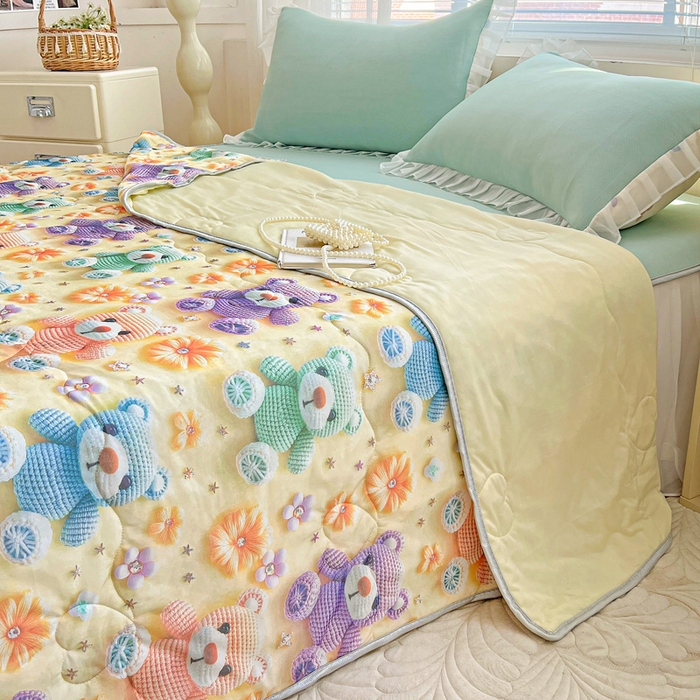 91家纺网 家纺一手货源 找家纺 栩裕纺织 2026新款（常年不断货）5D立体凉感丝夏被仿锦氨空调被冰淇淋夏凉被 可爱萌熊