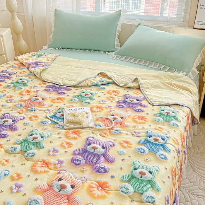 91家纺网 家纺一手货源 找家纺 栩裕纺织 2026新款（常年不断货）5D立体凉感丝夏被仿锦氨空调被冰淇淋夏凉被 可爱萌熊