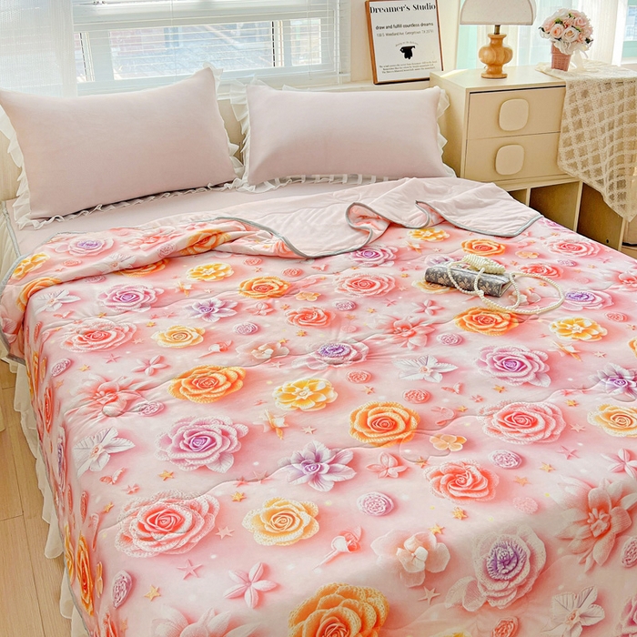 91家纺网 家纺一手货源 找家纺 栩裕纺织 2026新款（常年不断货）5D立体凉感丝夏被仿锦氨空调被冰淇淋夏凉被 爱心玫瑰