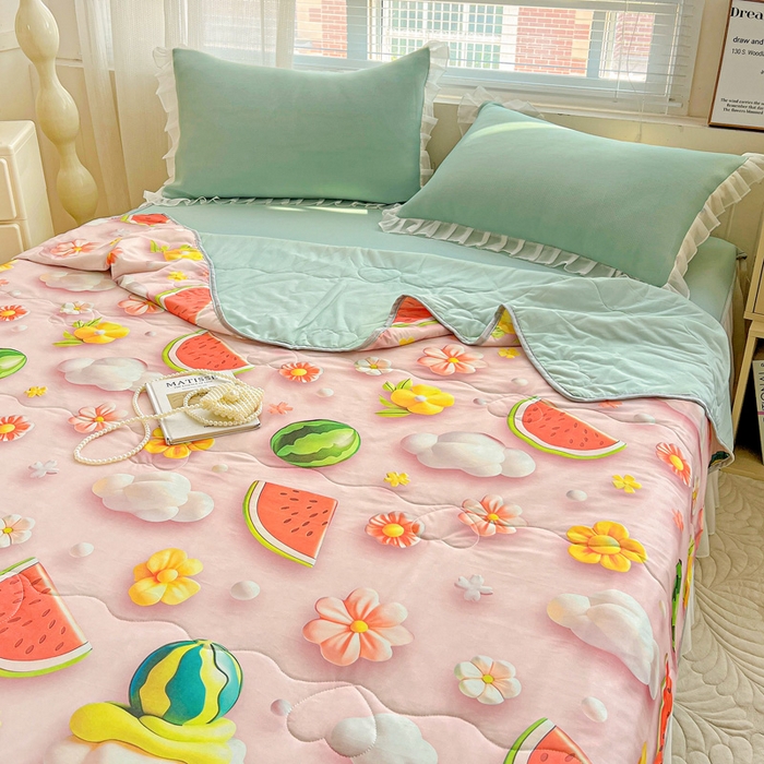 91家纺网 家纺一手货源 找家纺 栩裕纺织 2026新款（常年不断货）5D立体凉感丝夏被仿锦氨空调被冰淇淋夏凉被 清凉西瓜