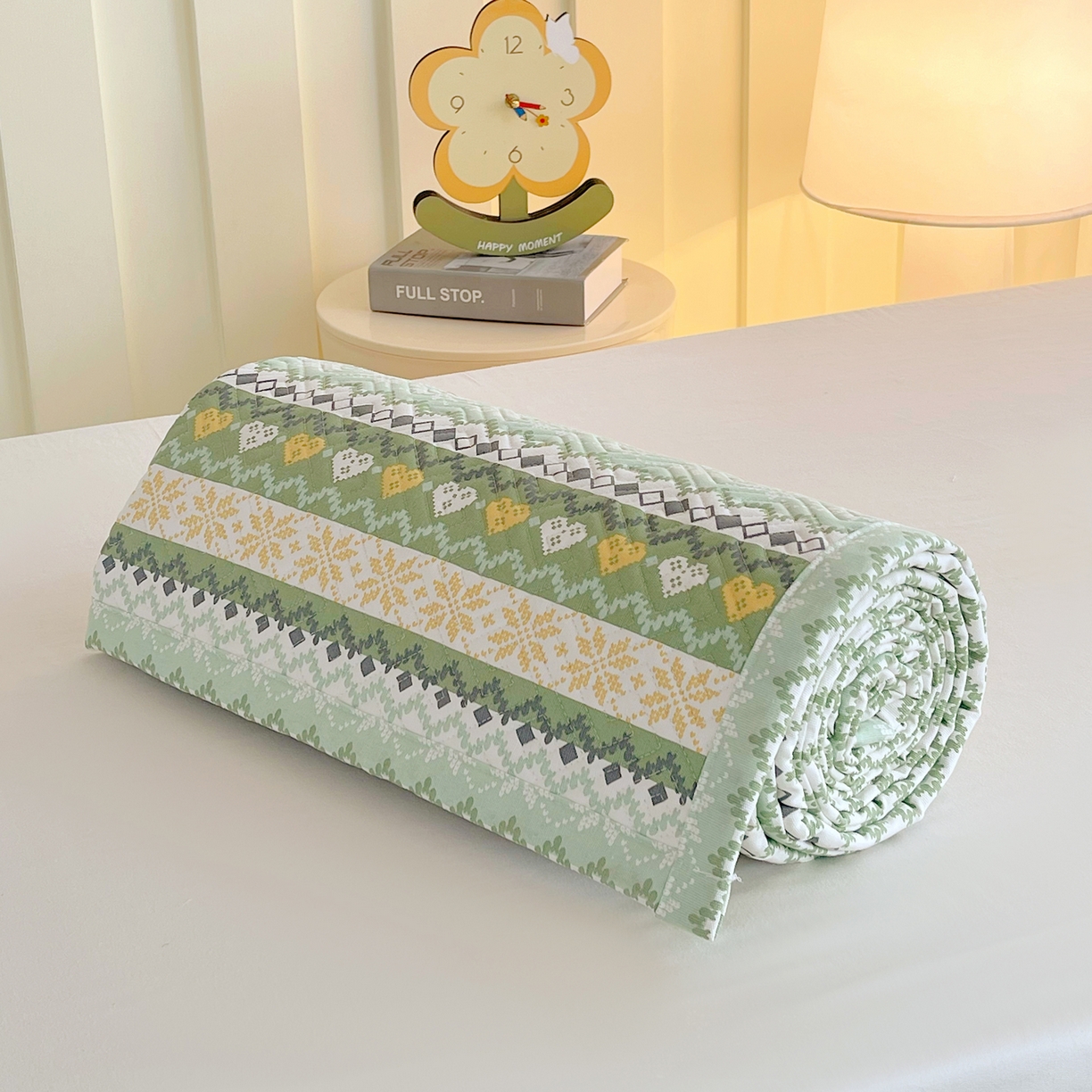 91家纺网 家纺一手货源 找家纺 金鑫汇家纺 2026春夏新款学生床新花型老粗布床盖夹棉软凉席席子可以机洗 学生床-星辰-绿