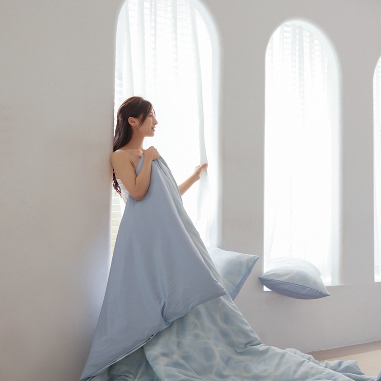 91家纺网 家纺一手货源 找家纺 金奇达家纺 2026新款轻氧水光天丝棉四件套-赫莲伊(标准号全网控价（折后券后）不低于 268元） 浣溪沙-水蓝