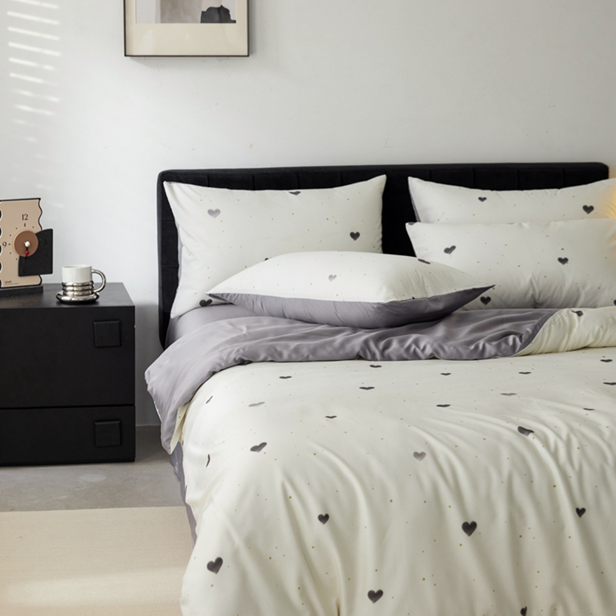 91家纺网 家纺一手货源 找家纺 金奇达家纺 2026新款轻氧水光天丝棉四件套-赫莲伊(标准号全网控价（折后券后）不低于 268元） 悸动-兰灰