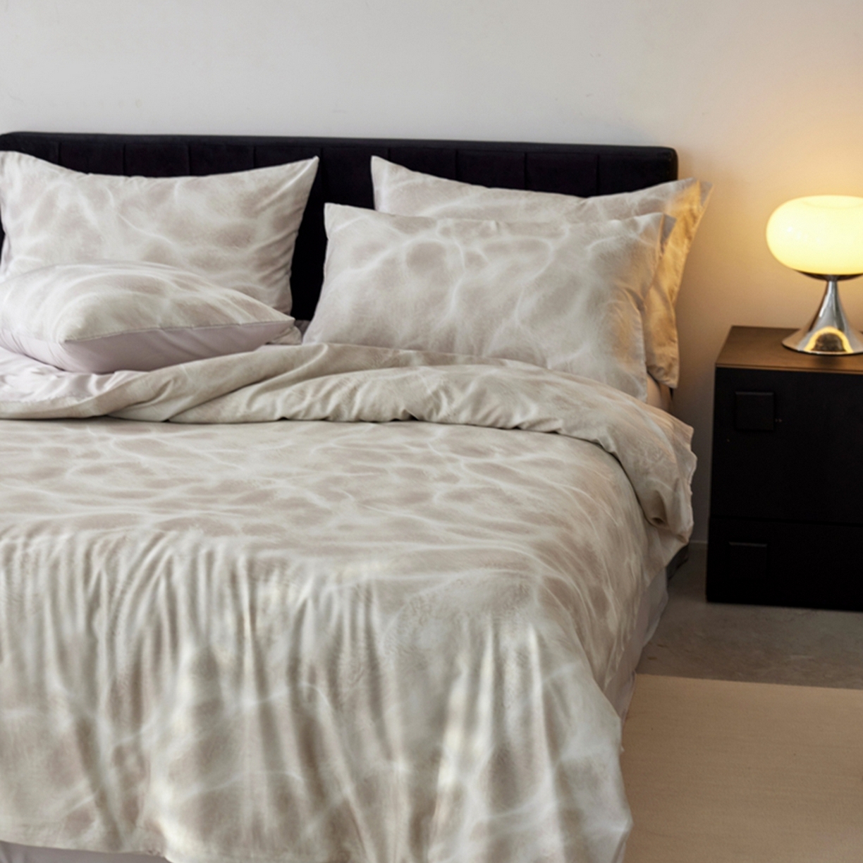 91家纺网 家纺一手货源 找家纺 金奇达家纺 2026新款轻氧水光天丝棉四件套-赫莲伊(标准号全网控价（折后券后）不低于 268元） 浣溪沙-椰奶色