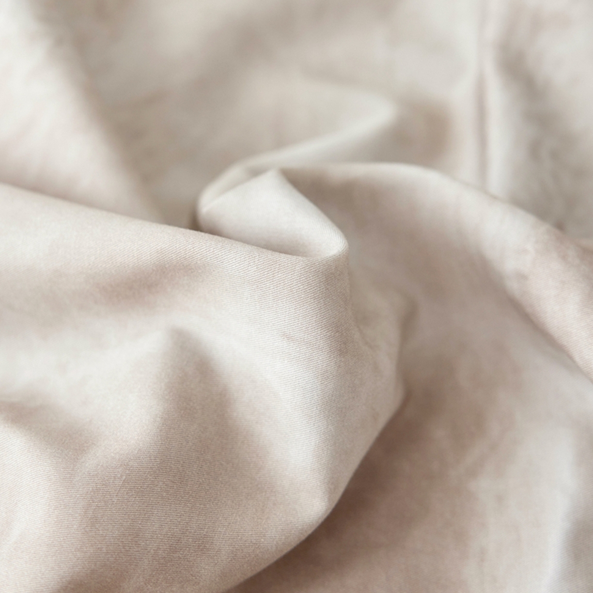 91家纺网 家纺一手货源 找家纺 金奇达家纺 2026新款轻氧水光天丝棉四件套-赫莲伊(标准号全网控价（折后券后）不低于 268元） 浣溪沙-椰奶色