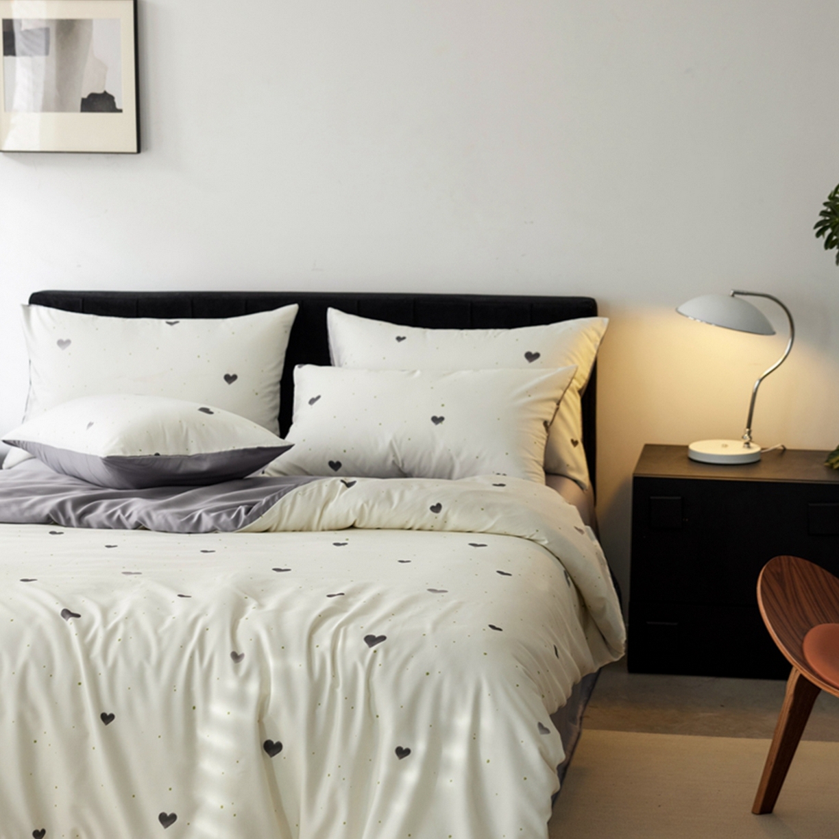 91家纺网 家纺一手货源 找家纺 金奇达家纺 2026新款轻氧水光天丝棉四件套-赫莲伊(标准号全网控价（折后券后）不低于 268元） 悸动-兰灰