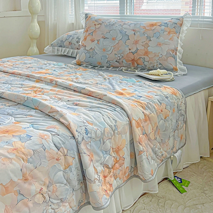 91家纺网 家纺一手货源 找家纺 栩裕纺织 2026新款（常年不断货）夏被凉感丝包边夏凉被跑量款空调被礼品被 春花秋实