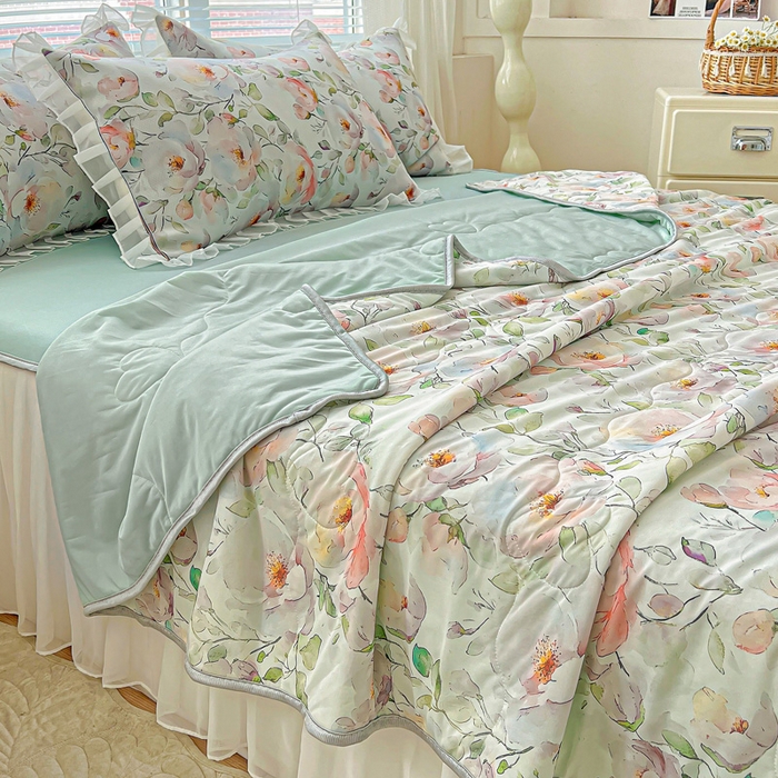 91家纺网 家纺一手货源 找家纺 栩裕纺织 2026新款（常年不断货）夏被凉感丝包边夏凉被跑量款空调被礼品被 春意浓