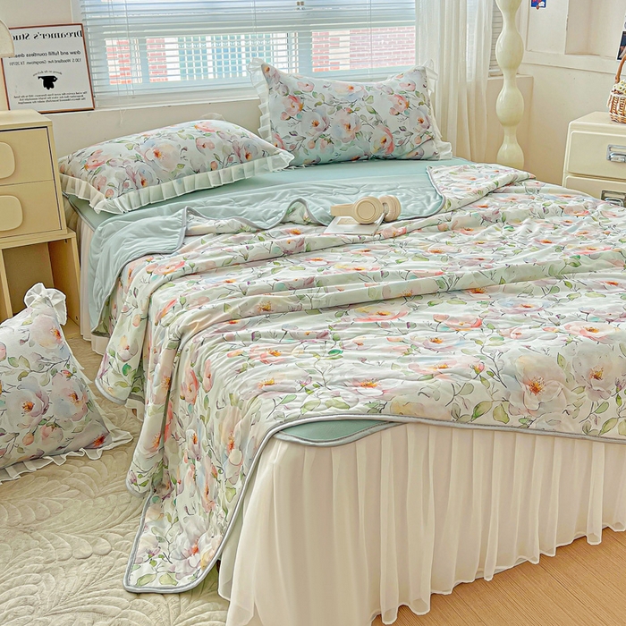 91家纺网 家纺一手货源 找家纺 栩裕纺织 2026新款（常年不断货）夏被凉感丝包边夏凉被跑量款空调被礼品被 春意浓