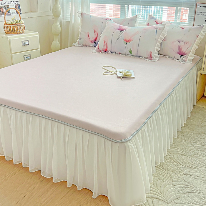 91家纺网 家纺一手货源 找家纺 栩裕纺织 2026新款（常年不断货）夏被凉感丝包边夏凉被跑量款空调被礼品被 梦思-红