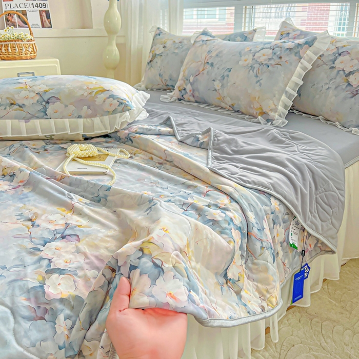 91家纺网 家纺一手货源 找家纺 栩裕纺织 2026新款（常年不断货）夏被凉感丝包边夏凉被跑量款空调被礼品被 花谷