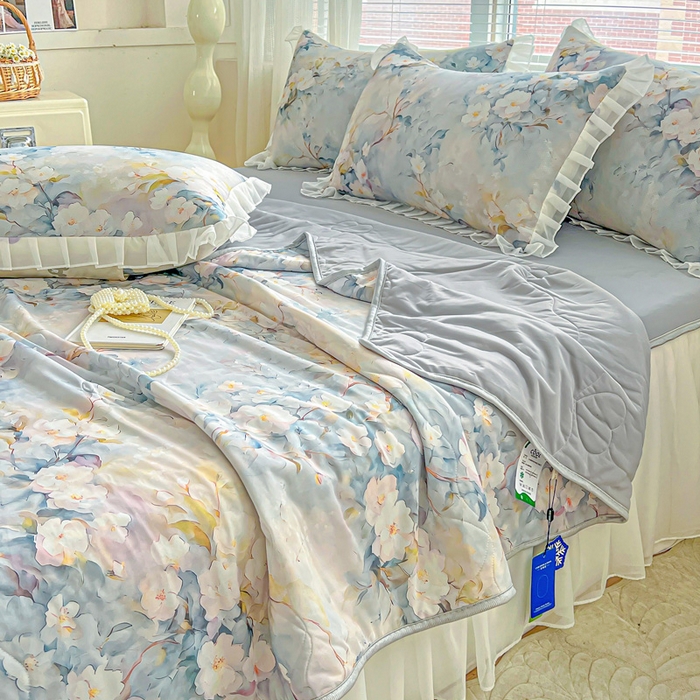 91家纺网 家纺一手货源 找家纺 栩裕纺织 2026新款（常年不断货）夏被凉感丝包边夏凉被跑量款空调被礼品被 花谷