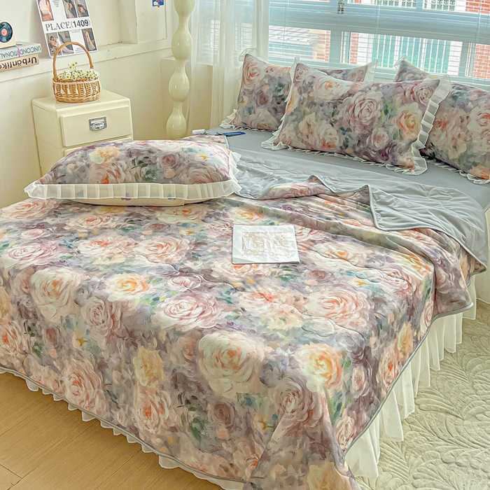 91家纺网 家纺一手货源 找家纺 栩裕纺织 2026新款（常年不断货）夏被凉感丝包边夏凉被跑量款空调被礼品被 莫妮卡