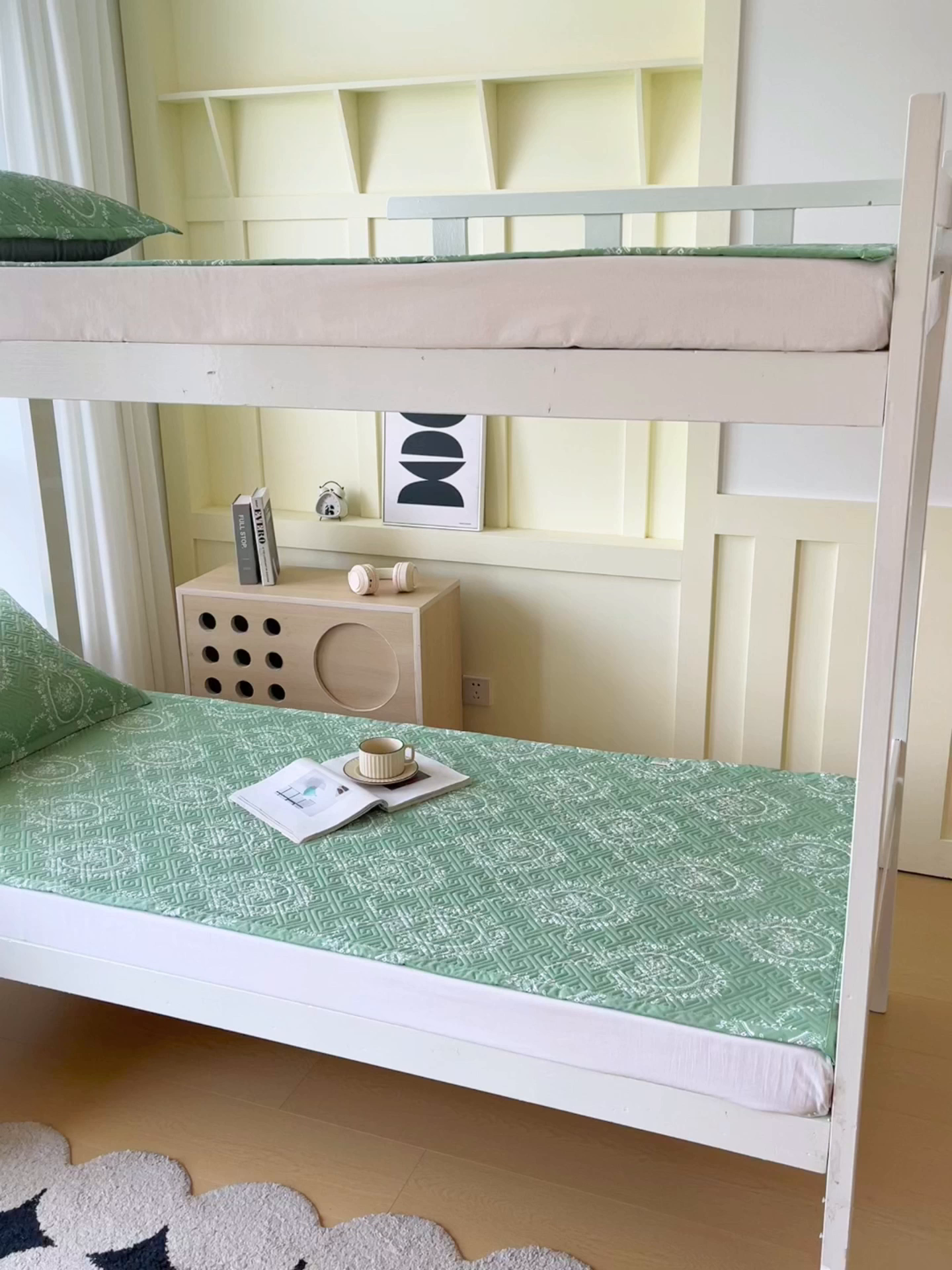 91家纺网 家纺一手货源 找家纺 金鑫汇家纺 2026春夏新款学生床新花型老粗布床盖夹棉软凉席席子可以机洗 学生床-芳华