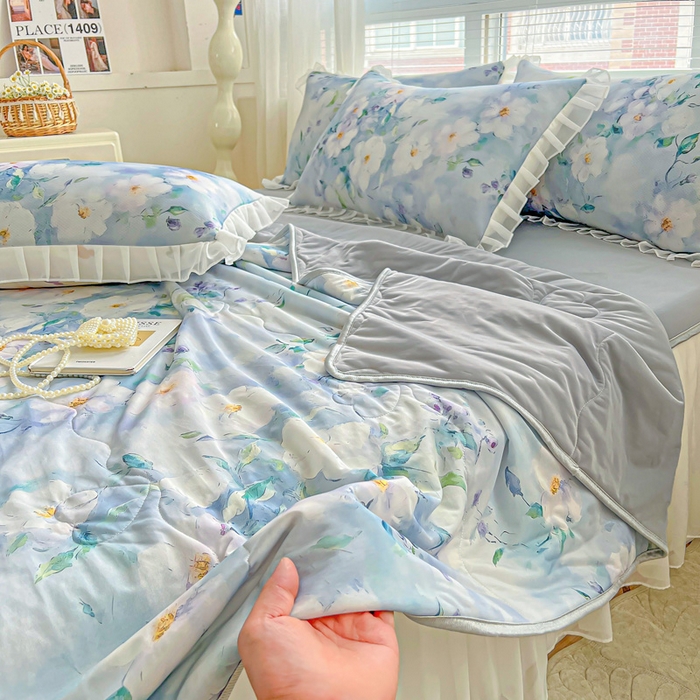 91家纺网 家纺一手货源 找家纺 栩裕纺织 2026新款（常年不断货）夏被凉感丝包边夏凉被跑量款空调被礼品被 柔情似水