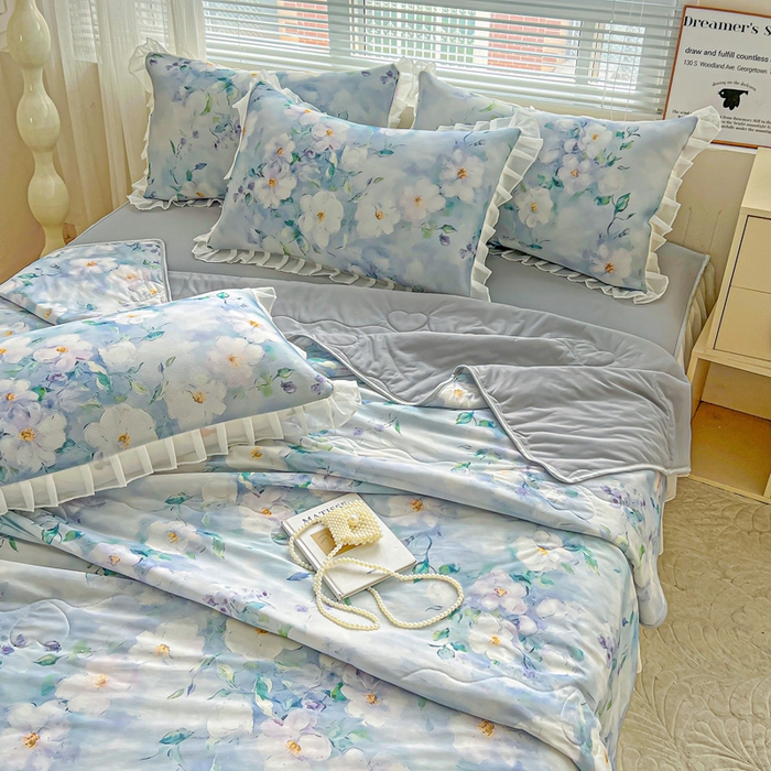 91家纺网 家纺一手货源 找家纺 栩裕纺织 2026新款（常年不断货）夏被凉感丝包边夏凉被跑量款空调被礼品被 柔情似水