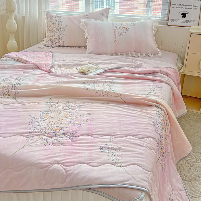 91家纺网 家纺一手货源 找家纺 栩裕纺织 2026新款（常年不断货）夏被凉感丝包边夏凉被跑量款空调被礼品被 恋语