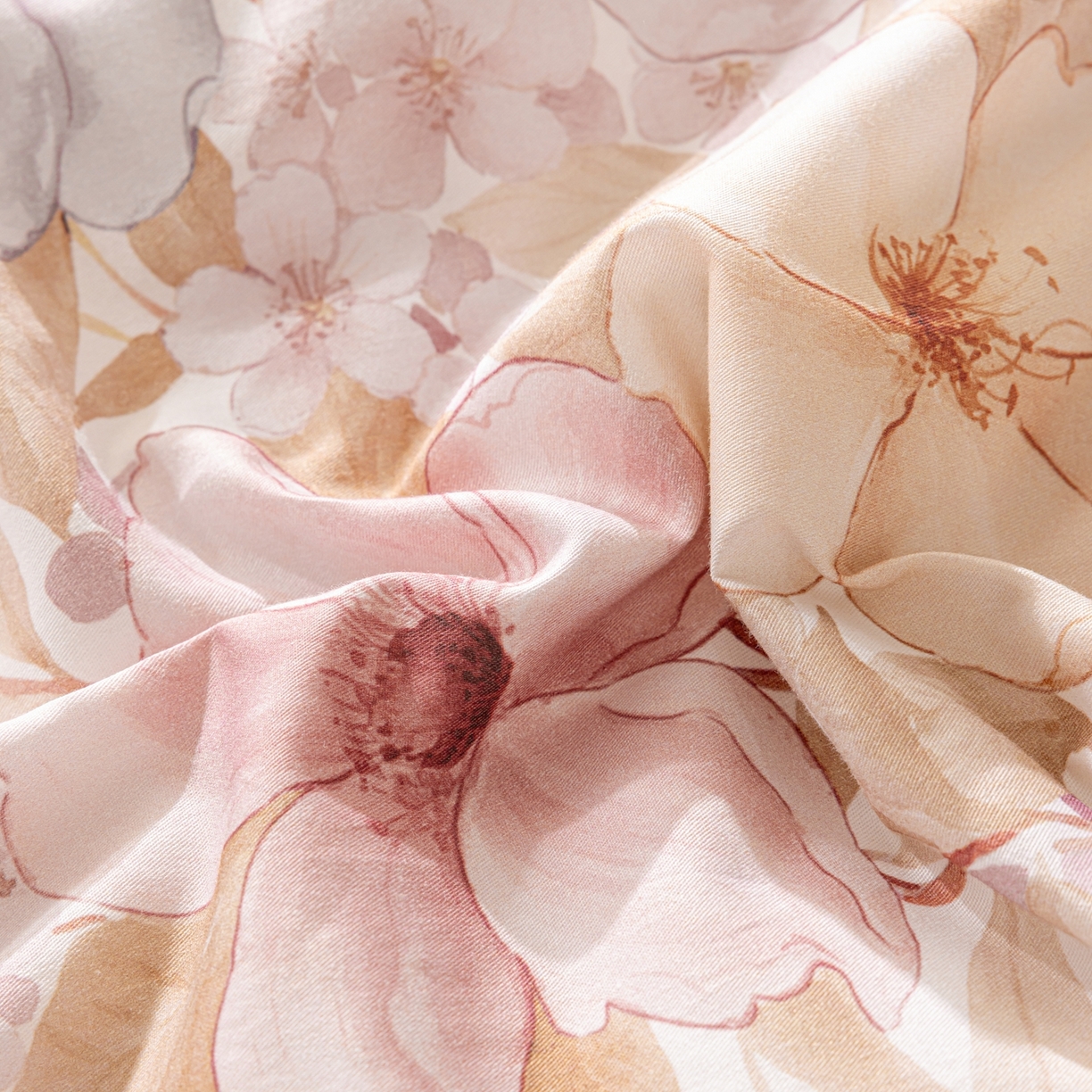 91家纺网 家纺一手货源 找家纺 莱豫家纺 2026新款50s阿克苏长绒棉数码印花四件套 昕芸粉