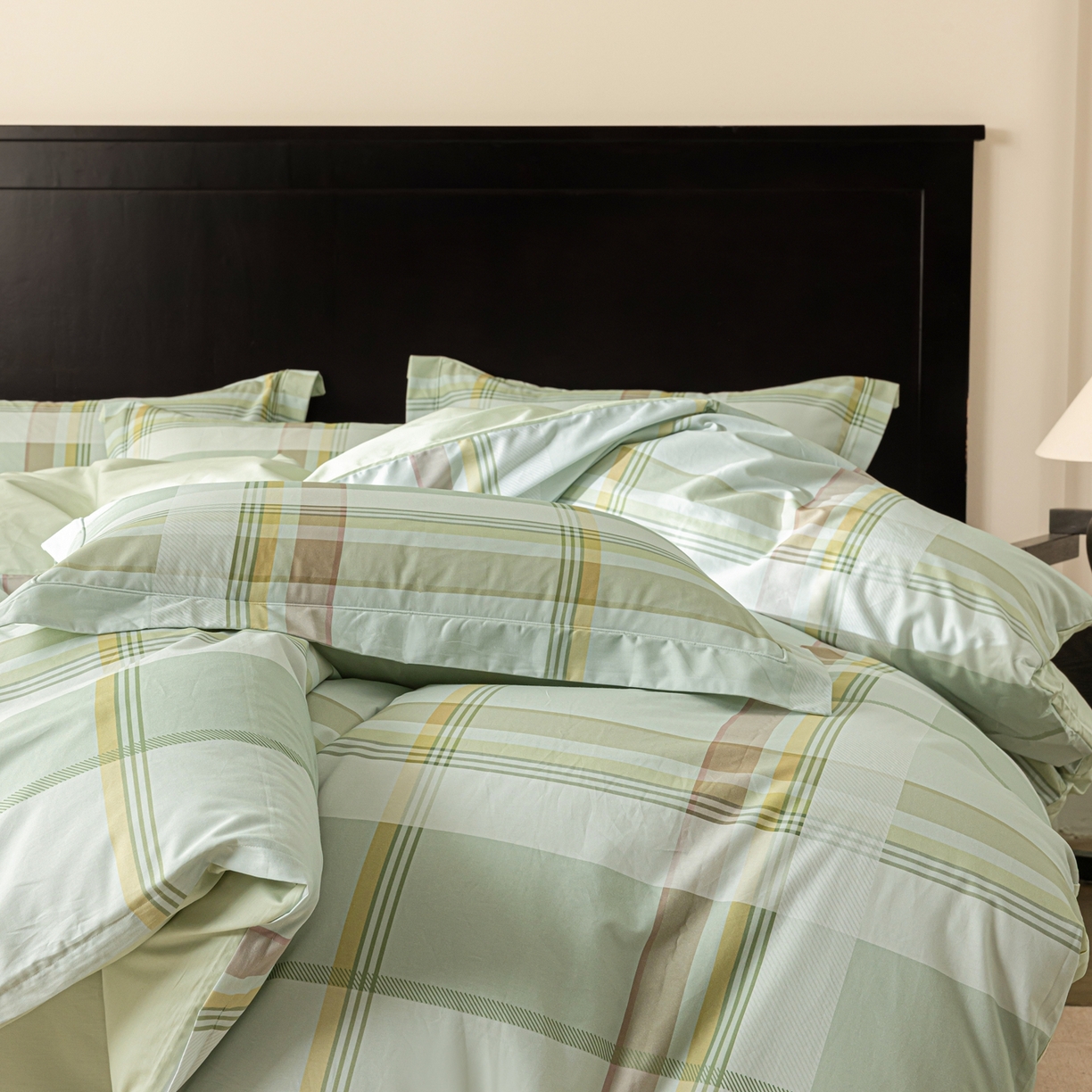 91家纺网 家纺一手货源 找家纺 莱豫家纺 2026新款50s阿克苏长绒棉数码印花四件套 卡洛斯绿